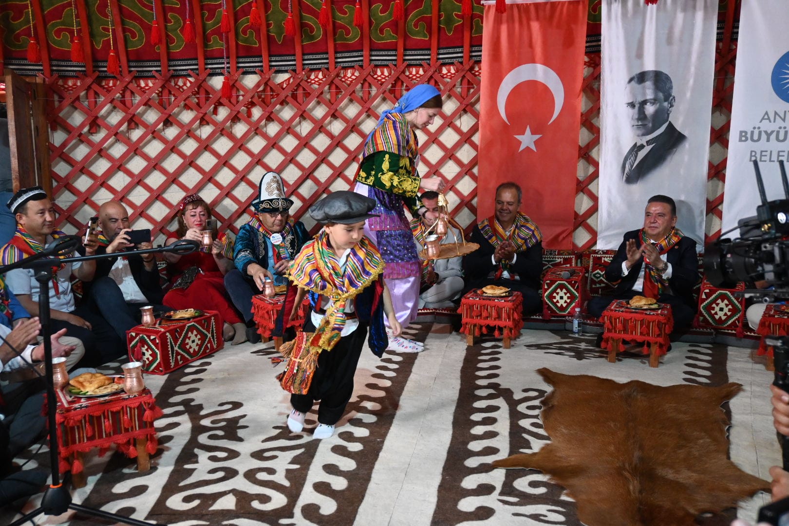 Türk Dünyasi (7)