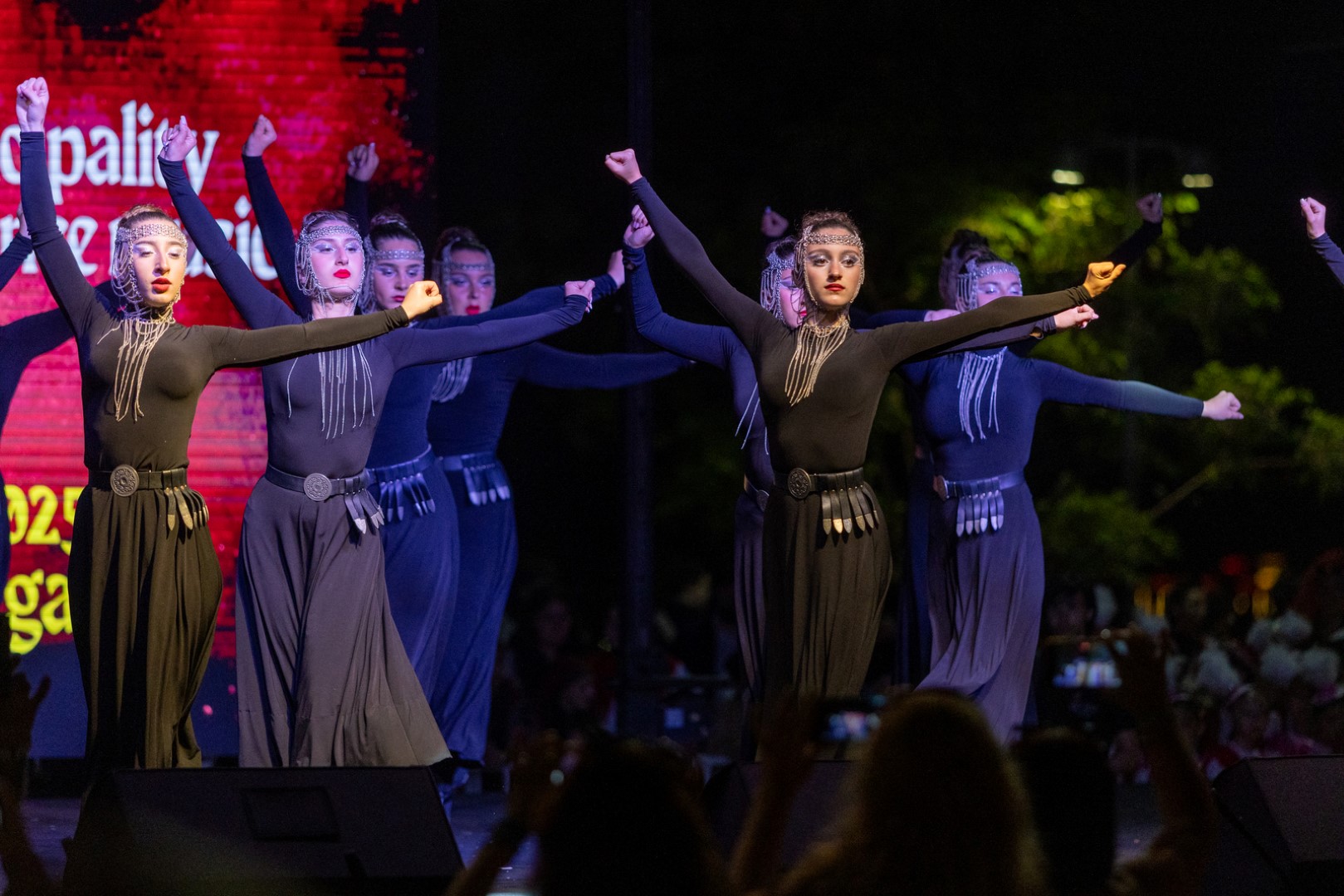 Uluslararası Dans Ve Müzik Festivali’nden Coşkulu Kapanış (1) (Large)