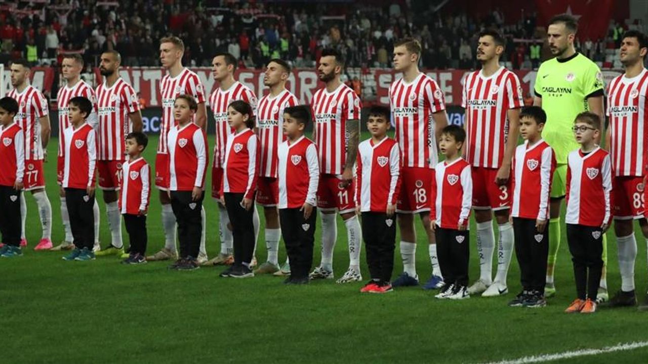 Antalyaspor Samsun'da zorlu sınavda