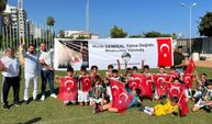 Minik futbolculardan, Merih Demiral'a destek