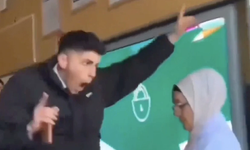 İzmir Konak’ta okulda tiktok skandalı, öğretmen karşısında dans etti, utanmadı videoya kaybetti