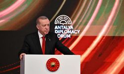 Diplomasinin kalbi Antalya'da