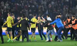 Fenerbahçe’de oylama öncesi şoke eden olay, yabancı oyunculardan beklenmedik hareket