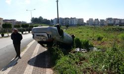 Manavgat'ta otomobil takla attı: 1 yaralı