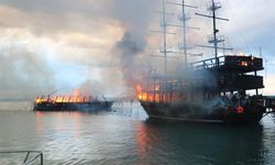 Alanya'da ekmek tekneleri alev alev yanıyor