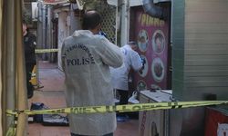 Antalya iş merkezinin kaldırımında ölü bulundu