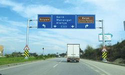 Antalya’dan Manavgat’a gidecek sürücüler dikkat! Uyarı Karayollarından geldi… İşte Karayollarında son durum