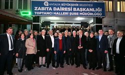 CHP'den Antalya Toptancı Hali'ne çıkarma