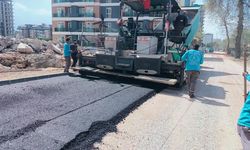 Antalya’da yol çalışmaları hız kazandı… O mahalleleri yenileniyor