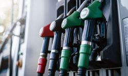 Araç sahipleri petrolleri fulleme zamanı, benzin, motorine İNDİRİM geldi, 6 Mart akaryakıt fiyatları kaç lira?