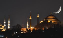 Antalya’da Teravih Namazı Kıldıran Camilerin tam listesi Diyanet, ilçe ilçe Antalya teravih camileri 2024