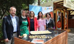 Antalya’nın o ilçesinde yöresel lezzetler tanıtıldı… Turistler akın etti