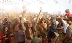 Alanya Belediyesi’nden çocuklara renkli festival sürprizi