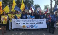 Antalya’da eğitimciler ayağa kalktı