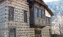 Antalya'nın 'Düğmeli Ev'leri hiç gördünüz mü, yüzlerce yıllık bu evler depreme dayanıklı, yıkılmadan ayakta…