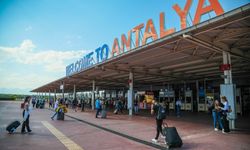 Antalya’nın umudu savaşların bitmesinde… Turizmde kartlar yeniden dağıtılıyor