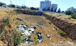 Antalya'da önlemsiz temeller tehlike saçıyor… Antalya'da kanunlar görmezden geliniyor