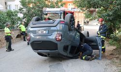 Alanya’da kaza.. Otomobildeki 3 kişi yaralandı