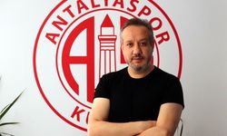 Antalyaspor'un teknik direktör listesinde Alex de Souza da var