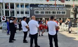 Antalya Büyükşehir Belediyesi özel bireyler için bakın ne yaptı… Gözyaşları sel oldu