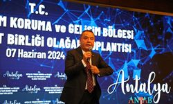Antalya Büyükşehir Belediye Başkanı Muhittin Böcek’e büyük görev… Akdeniz’in belediyeleri Böcek’e emanet