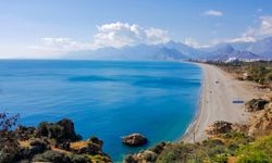 Dünyaca ünlü Antalya’da plaj ücretleri hayret ettirdi… Antalya’da plaj ücretleri ne kadar?