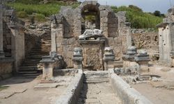 Antalya bu projeyi bekliyordu… Antalya’nın göbeğindeki 1800 yıllık tarih suyla kavuşacak