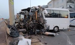 Kaza ülkelerine dönmeden önce yakaladı... Manavgat’ta tur otobüsü kazasında çok sayıda turist yaralandı