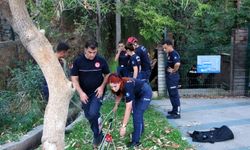 Antalya’da manzara izlemek isterken 30 metrelik falezlerden düştü