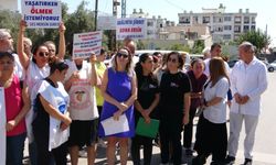 Mersin'de hemşire ve doktor için ayağa kaldırdı… Mersin halkından büyük protesto