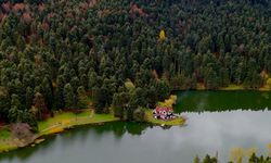 Gölcük Tabiat Parkı'nda mest eden sonbahar görüntüsü