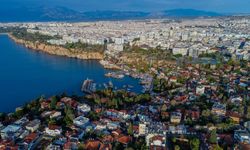 Konut satışlarında düşüş yaşanırken, yabancıya en çok satış yine Antalya’dan oldu