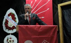 Kemer Belediye Başkanı Topaloğlu CHP Danışma Kurulu Toplantısına katıldı