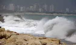 Mersin’de şiddetli fırtına bekleniyor… Valilik, kentteki vatandaşları tedbirli olmaya davet etti