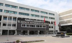 Antalya Büyükşehir Belediyesi’nden 4 noktada eş zamanlı operasyon