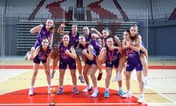 U16 basketbolda şampiyon Antalya Büyükşehir Belediyesi