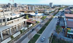 Antalya Büyükşehir Belediyesi’nden Kardeş Kentler Caddesi’ne yenileme