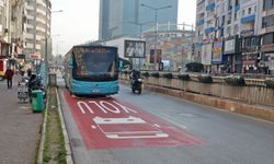 Antalya'da özel şeride park edene para cezası