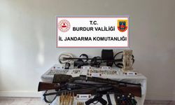 Burdur’da kaçakçılık ve yasaklı madde operasyonlarında 2 kişi tutuklandı