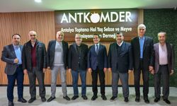 Atb Başkanı Ali Çandır: “Piyasanın sağlıklı oluşması için üretilen ürünün hallerden geçmesi lazım”