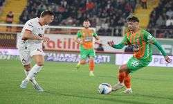 Alanyaspor 2. yarıda yıkıldı 1-2