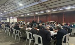 Aydın’da ilk iftar Aydın Büyükşehir Belediyesi'nin iftar sofrasında açıldı