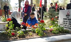 Burdur'da 18 Mart Şehitleri Anma ve Çanakkale Deniz Zaferi'ni unutmadı