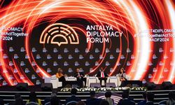 Diplomasinin zirvesi, nisanda Antalya'da buluşuyor