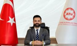 Eski rektör yardımcısına dolandırıcılık davası