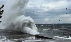 Antalya Valiliği’nden fırtına uyarısı