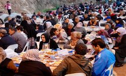 Mersin’de birlik ve beraberlik iftar sofralarına yansıdı