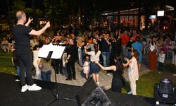 4. Kemer Müzik Festivali’nde eğlence doruklara çıktı