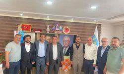 Ak Partililer ve DSP’liler partilerine kızıp İYİ Parti’ye geçti