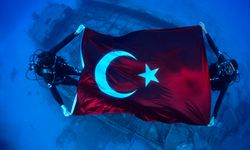 Antalya’da 18 yıl önce batırılan bota dalışlar başladı